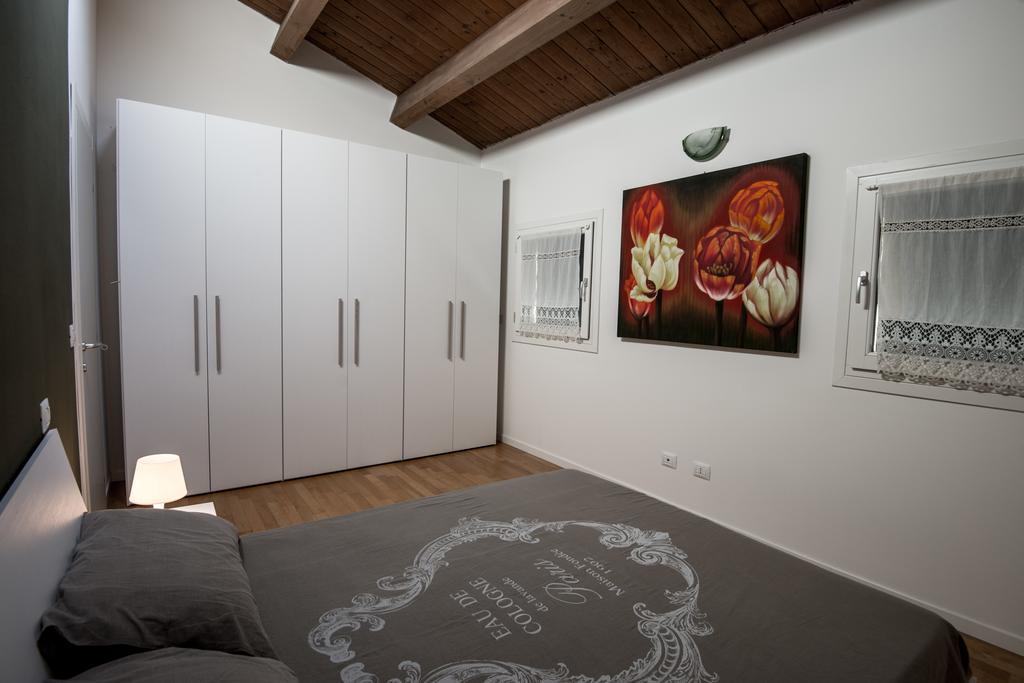 Parco Urbano Apartment แฟร์รารา ห้อง รูปภาพ